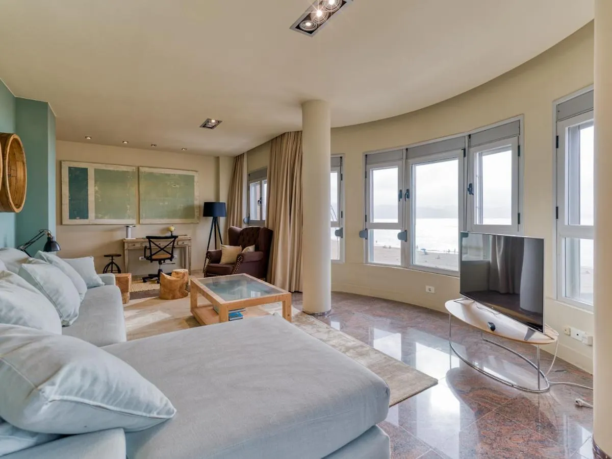 Luxury Bakus Canteras Beach location